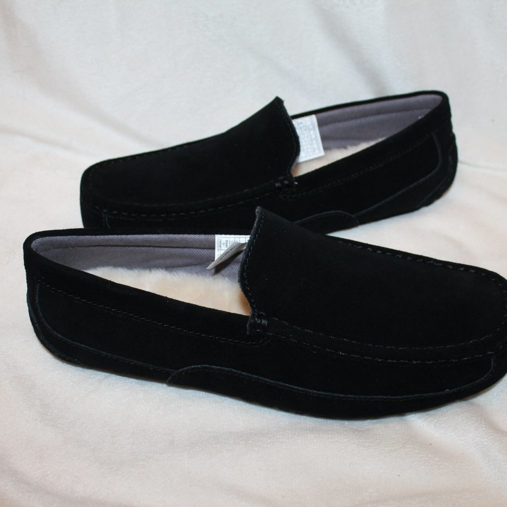 NIB UGG MEN'S SUEDE SHEARLING SLIP ON SLIPPERS BLACK‎